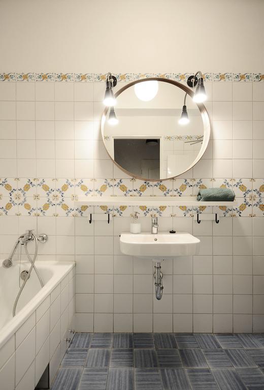 A Place Like Home Apartamenty Wiewiorcza غدانسك المظهر الخارجي الصورة
