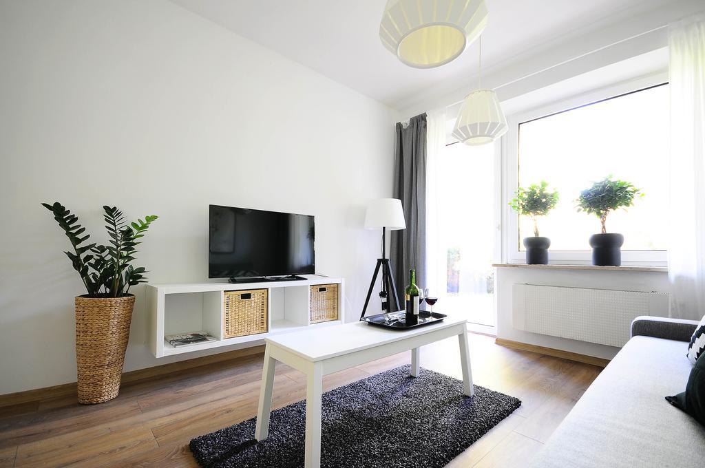 A Place Like Home Apartamenty Wiewiorcza غدانسك المظهر الخارجي الصورة