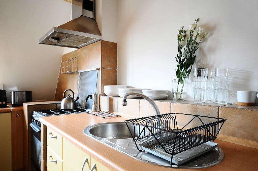A Place Like Home Apartamenty Wiewiorcza غدانسك المظهر الخارجي الصورة