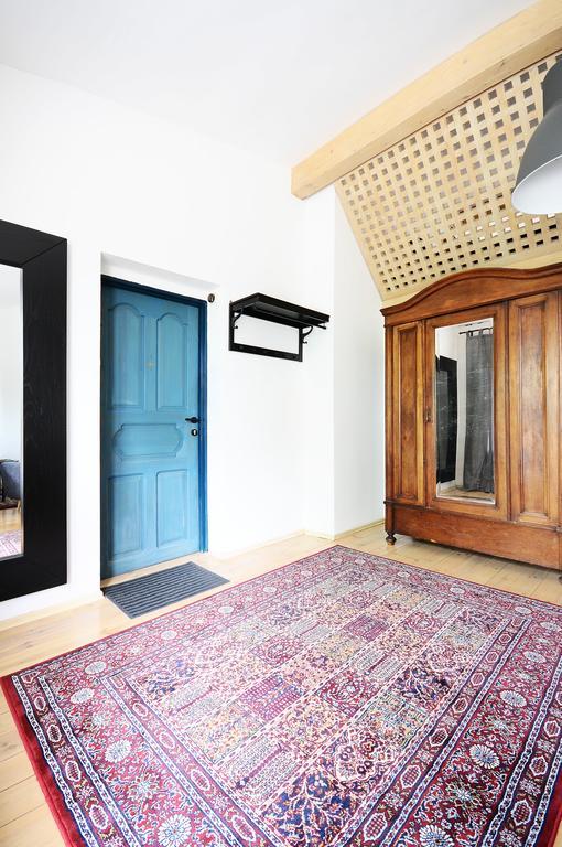 A Place Like Home Apartamenty Wiewiorcza غدانسك المظهر الخارجي الصورة