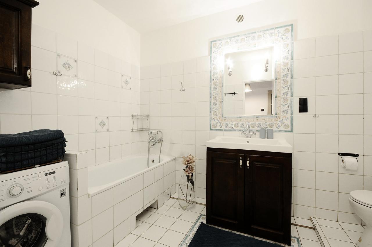 A Place Like Home Apartamenty Wiewiorcza غدانسك المظهر الخارجي الصورة