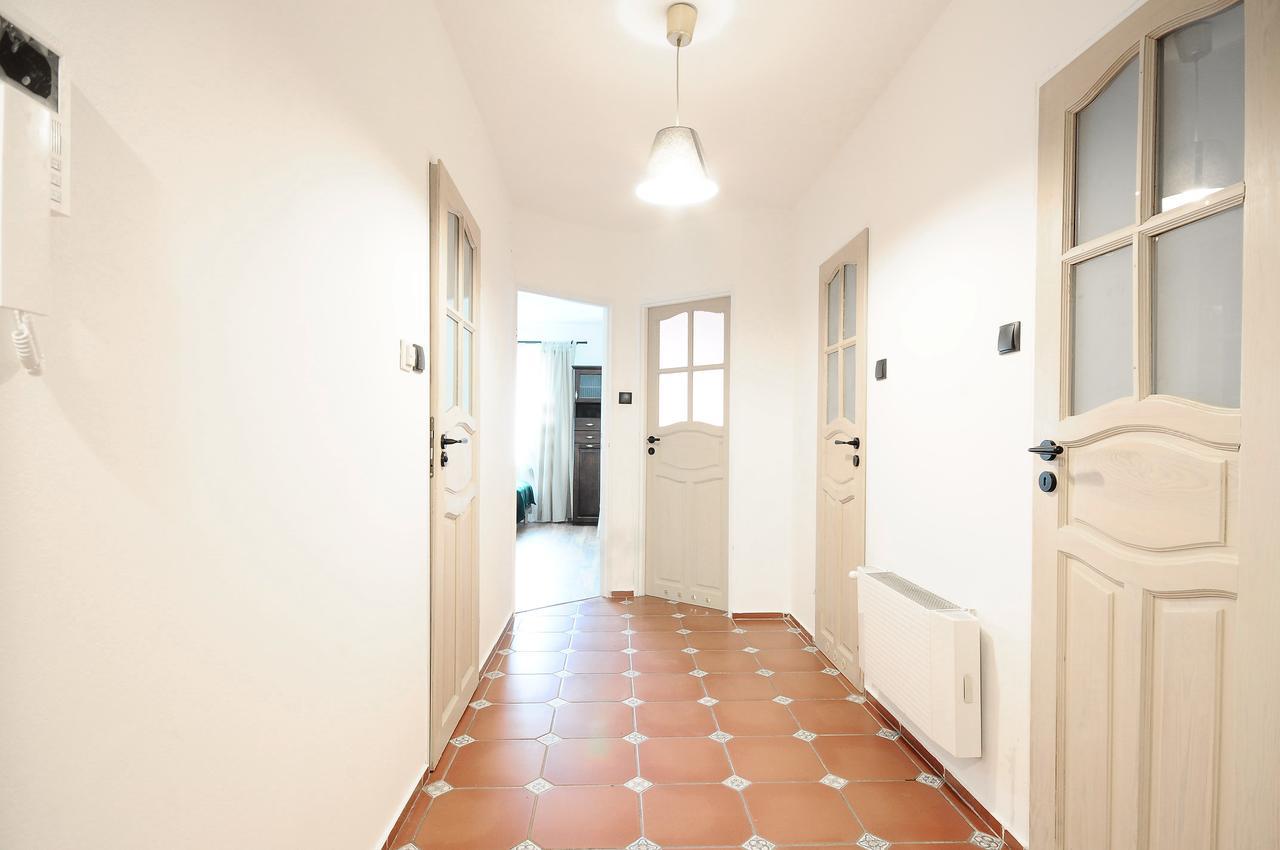 A Place Like Home Apartamenty Wiewiorcza غدانسك المظهر الخارجي الصورة