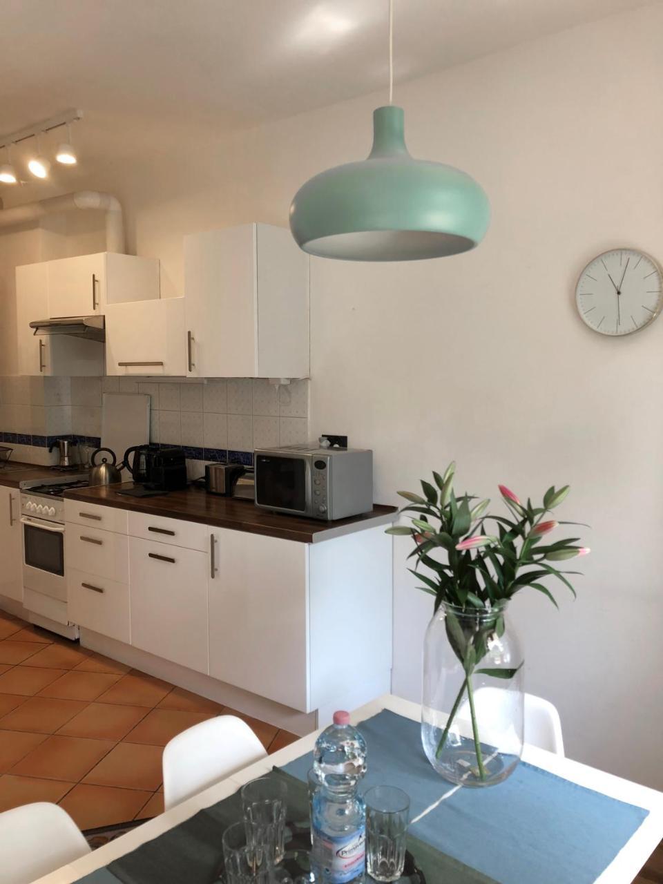 A Place Like Home Apartamenty Wiewiorcza غدانسك المظهر الخارجي الصورة